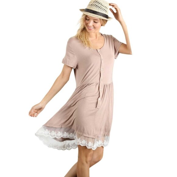 NWT POL Lace Trim Ruffle Hem Button Closure T-shirt Mini Dress - Picture 2 of 4